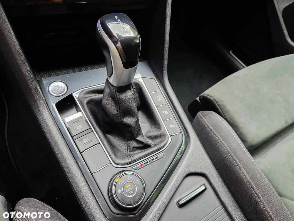 Volkswagen Tiguan 2.0 TSI 4Mot Elegance DSG - 38