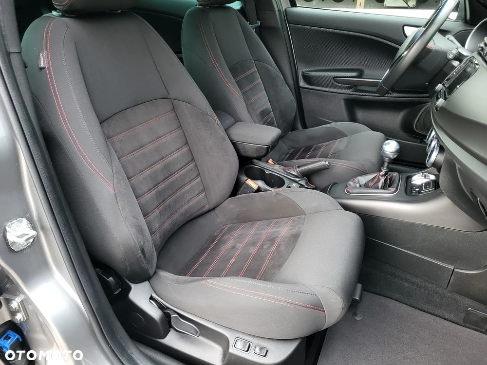 Alfa Romeo Giulietta 1.4 TB Sprint - 33