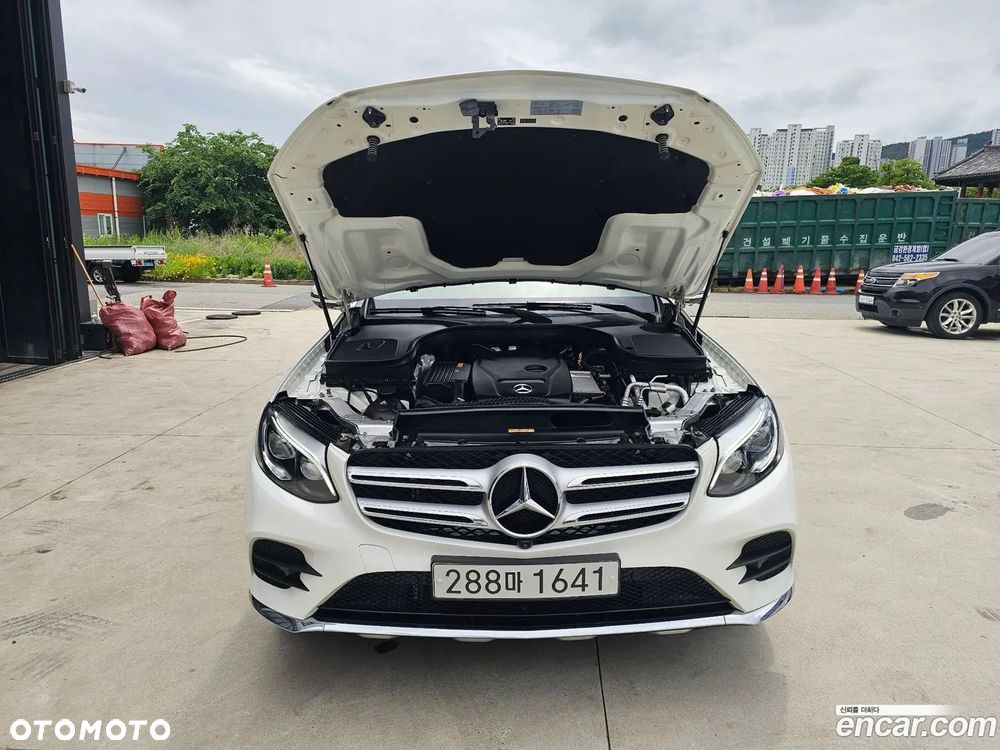 Mercedes-Benz GLC - 5