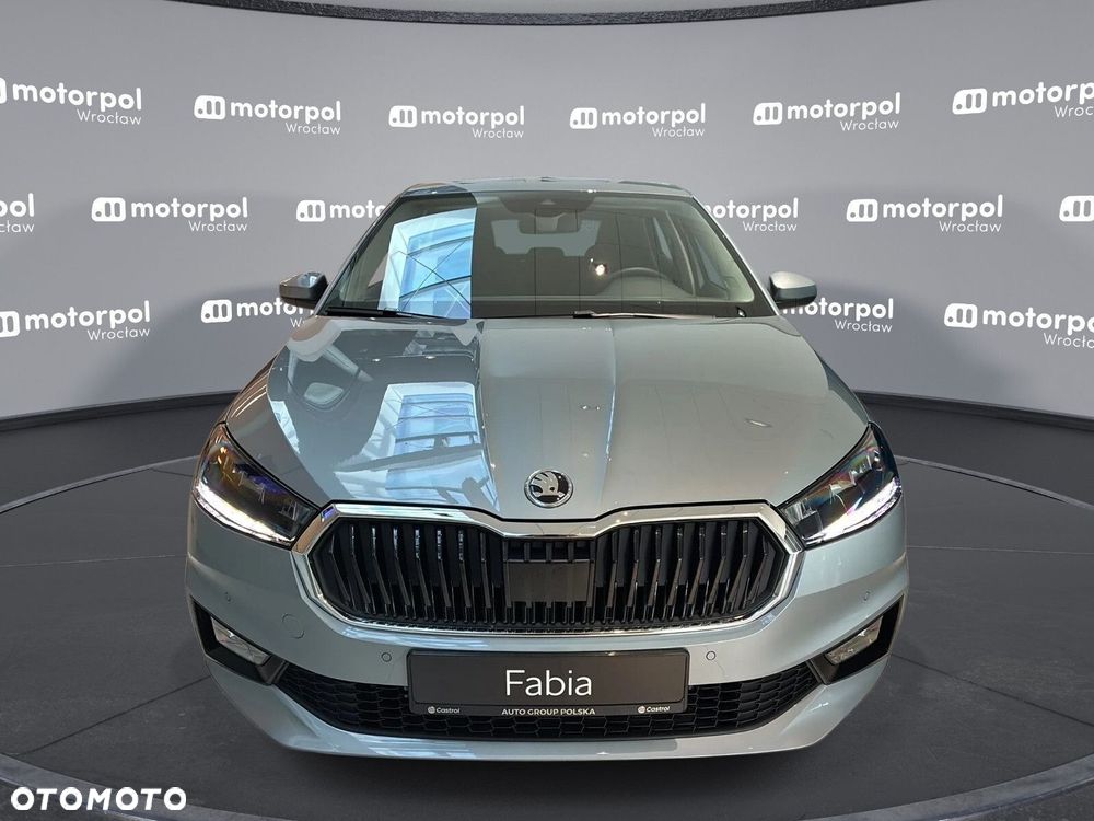 Skoda Fabia - 8