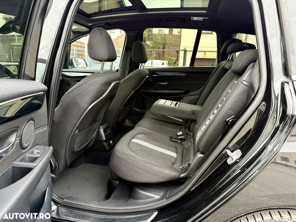 BMW Seria 2 218d Sport-Aut. Sport Line - 24