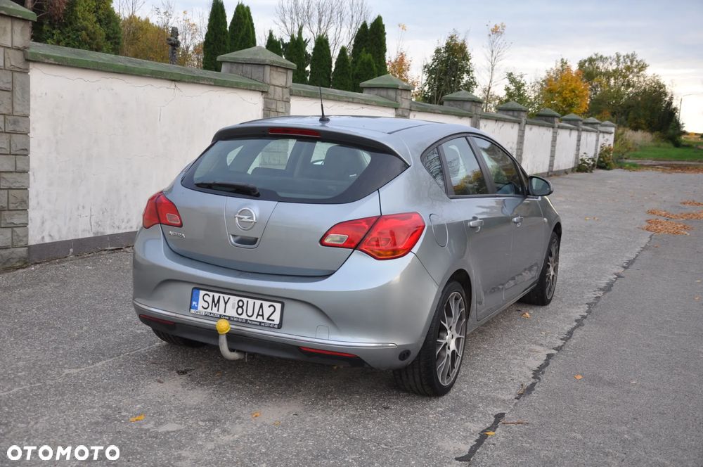 Opel Astra - 8