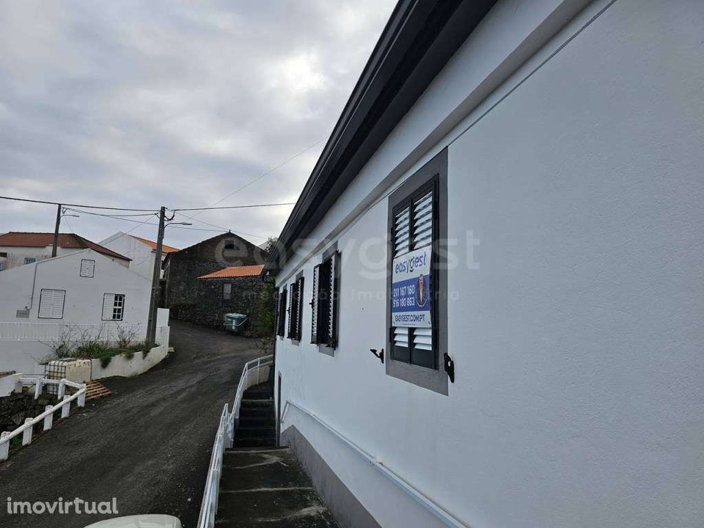 Moradia com vista mar na ilha do Pico - Grande imagem: 2/25