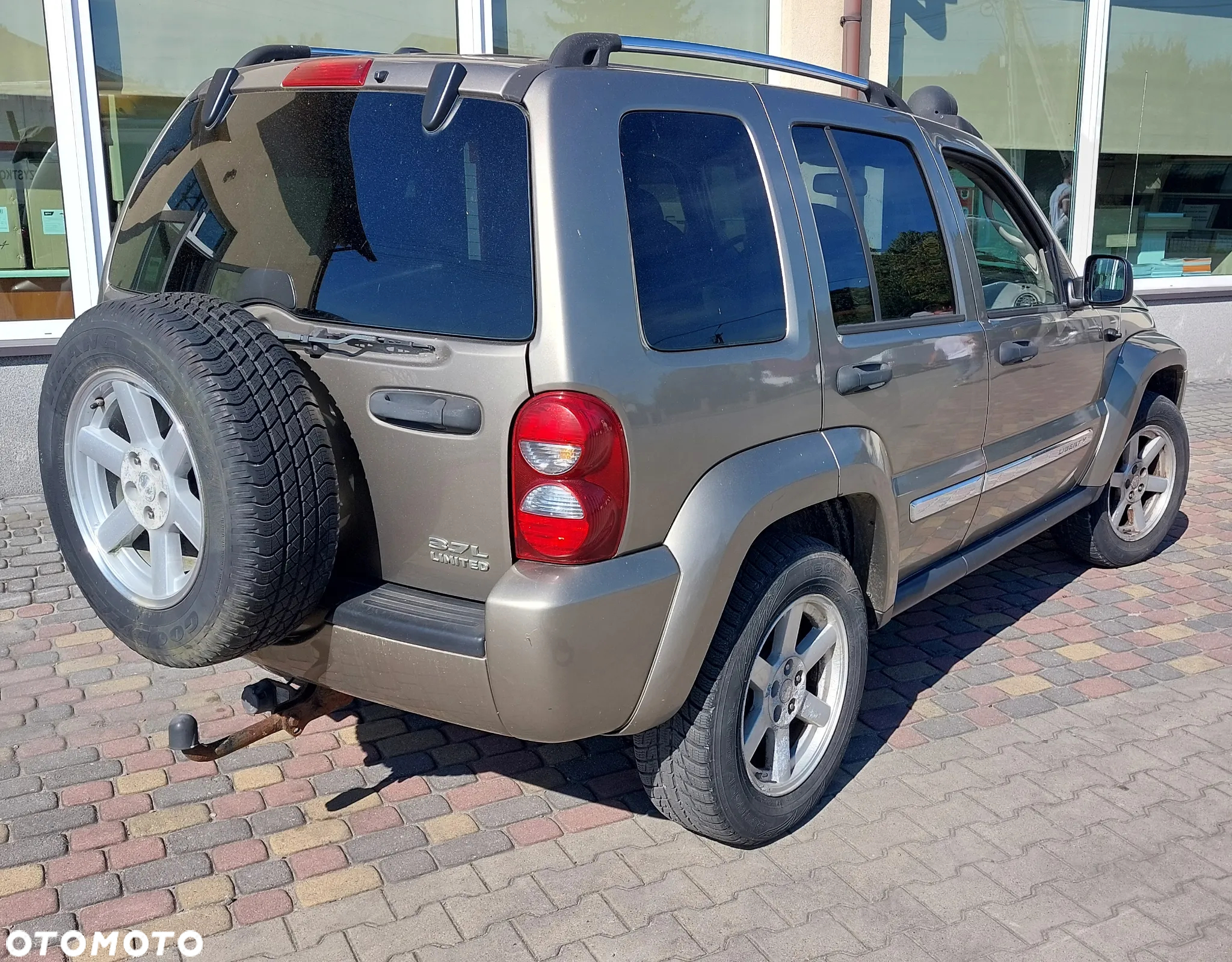 Jeep Liberty 3.7 4x4 - 2