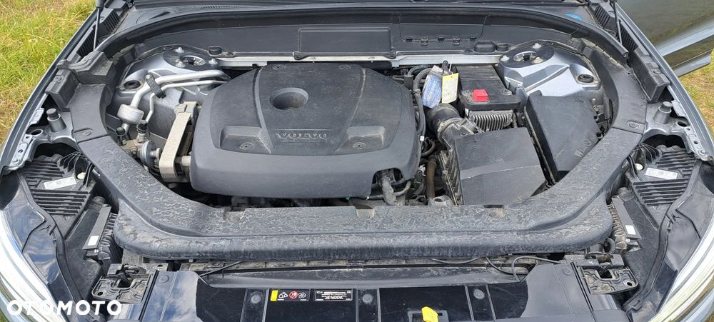 Volvo XC 60 T5 AWD Momentum - 22