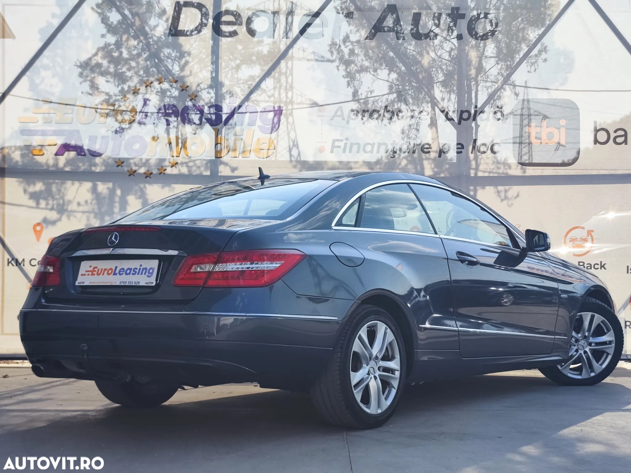 Mercedes-Benz E 220 CDI DPF Coupe BlueEFFICIENCY 7G-TRONIC Avantgarde - 6
