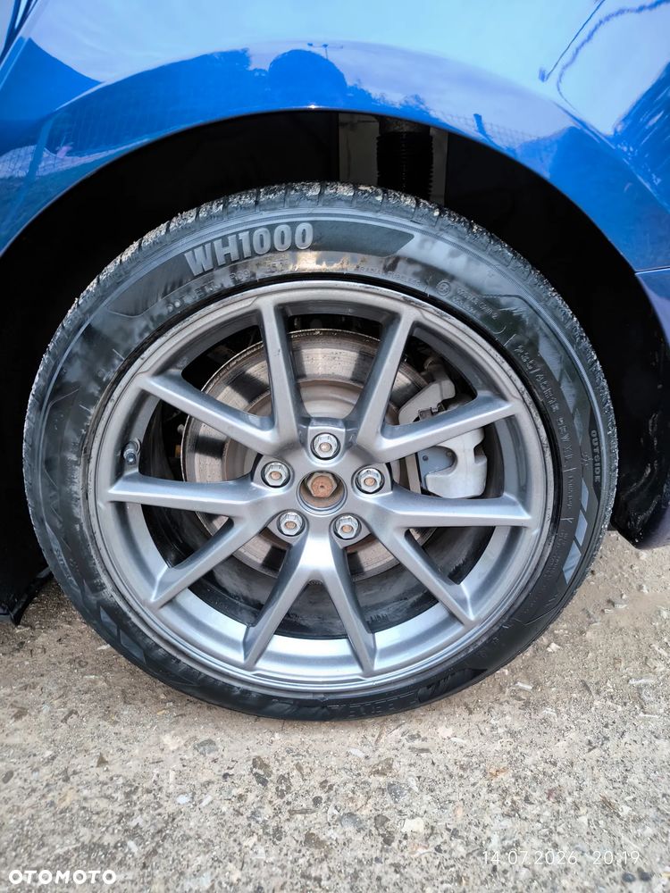 Tesla Model 3 - 16