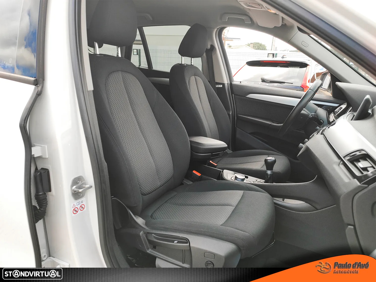 BMW X1 18 i sDrive Advantage - 12