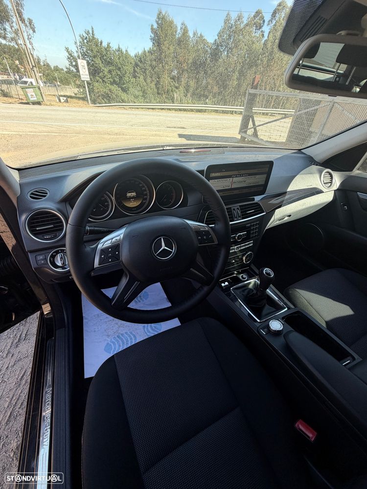Mercedes-Benz C 180 CDi Executive BlueEfficiency - 17