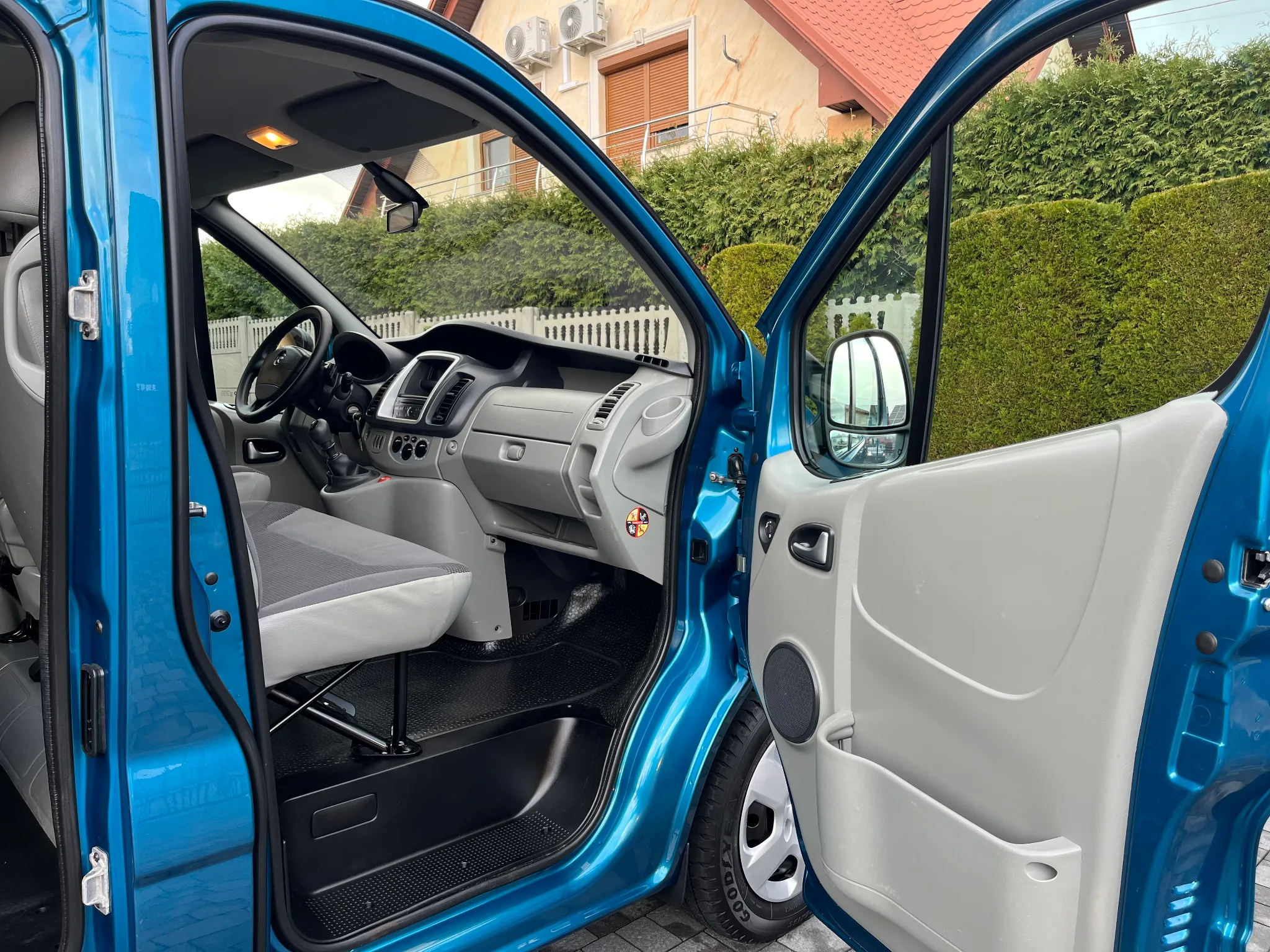 Opel Vivaro 2.0 CDTI L1H1 - 18