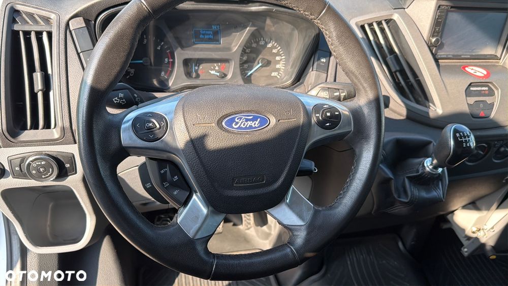 Ford Transit - 20