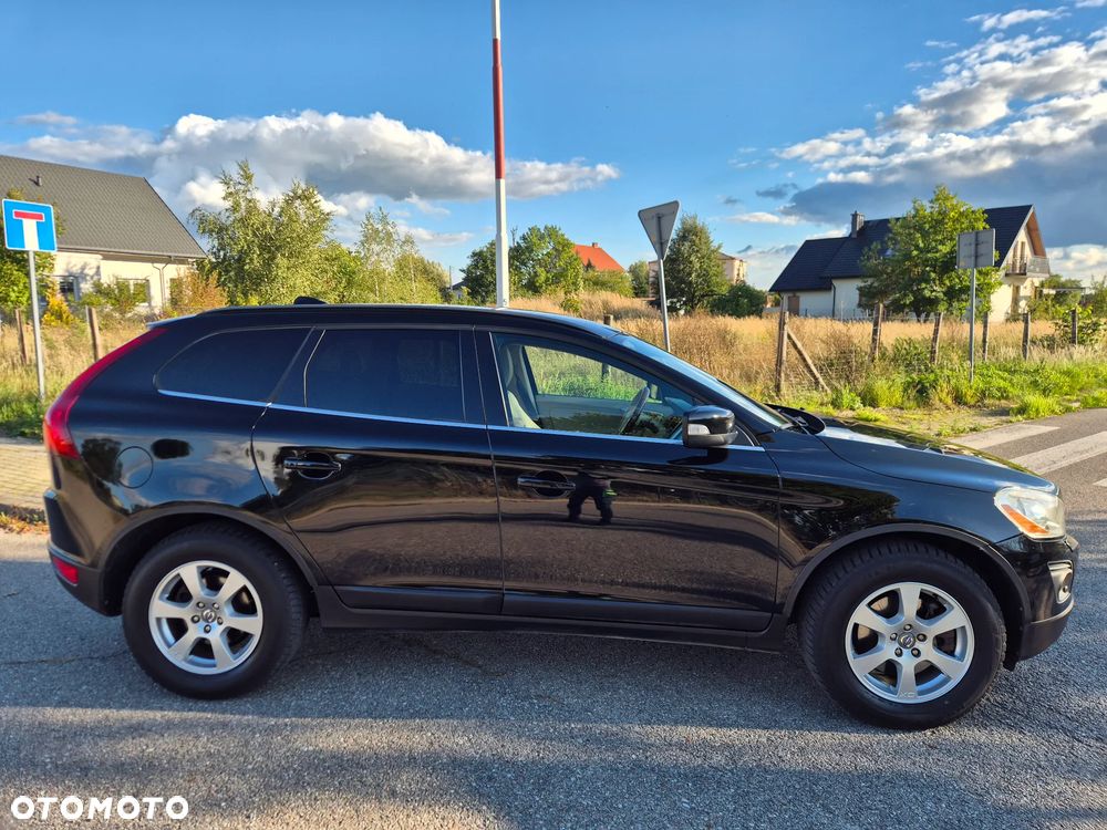 Volvo XC 60 D5 AWD Summum - 2