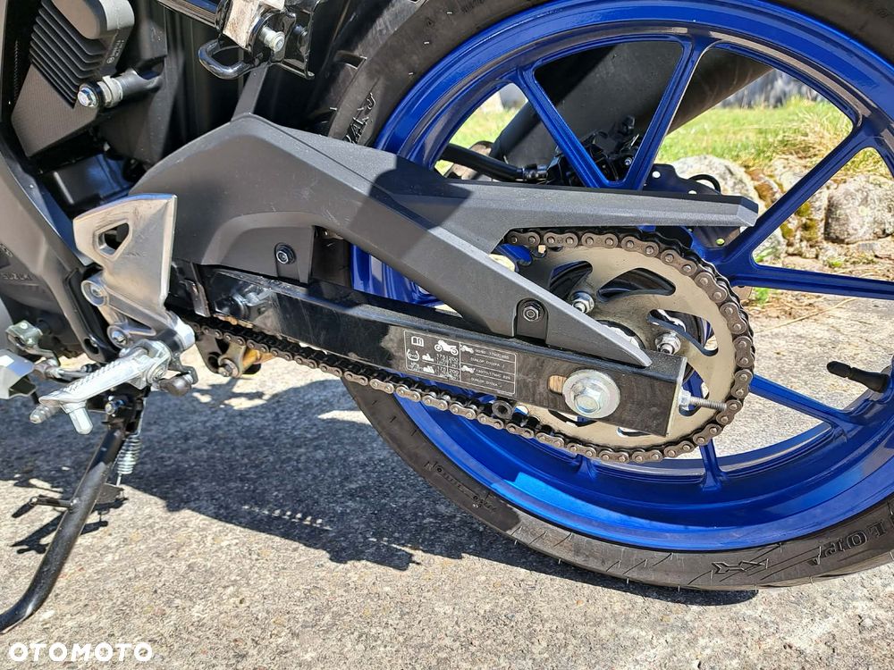 Suzuki GSX - 7