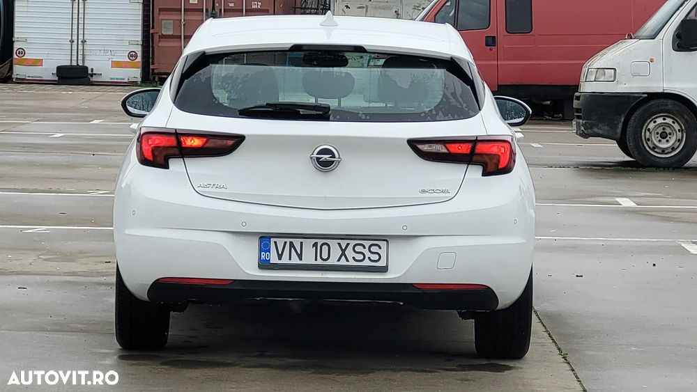 Opel Astra 1.6 D (CDTI DPF ecoFLEX) Start/Stop Excellence - 9