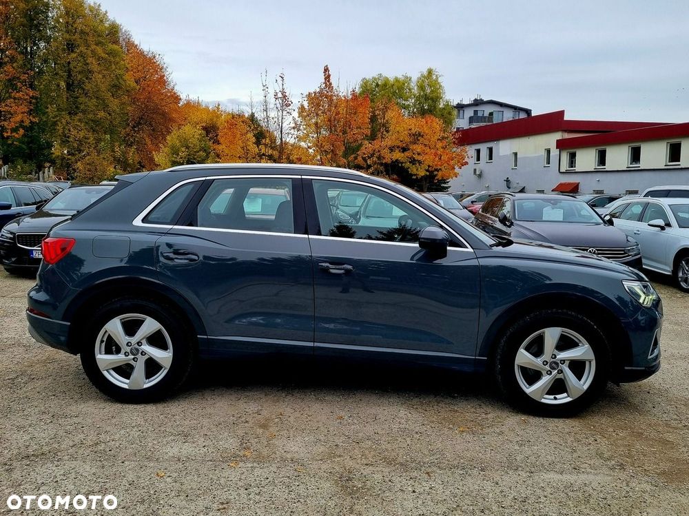 Audi Q3 35 TFSI S tronic - 4