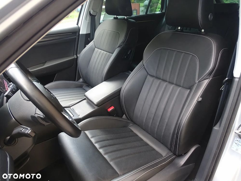 Skoda Superb 2.0 TDI SCR Style DSG - 17