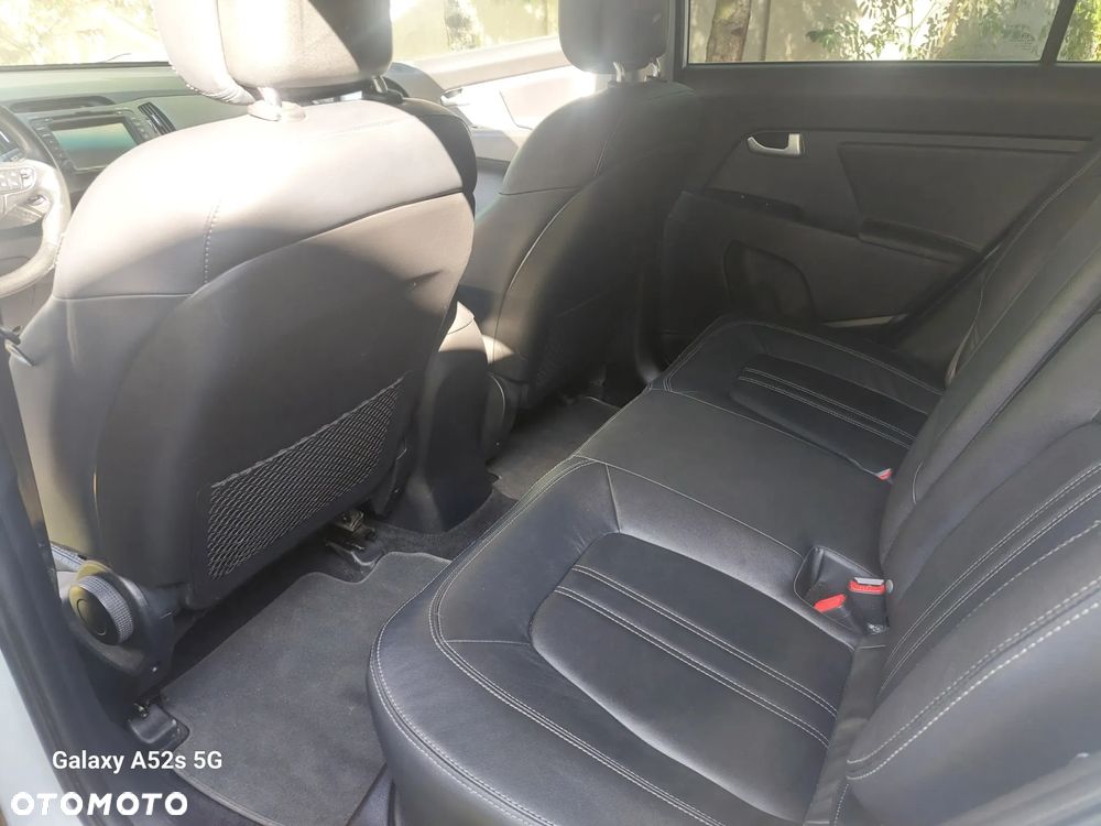 Kia Sportage - 16