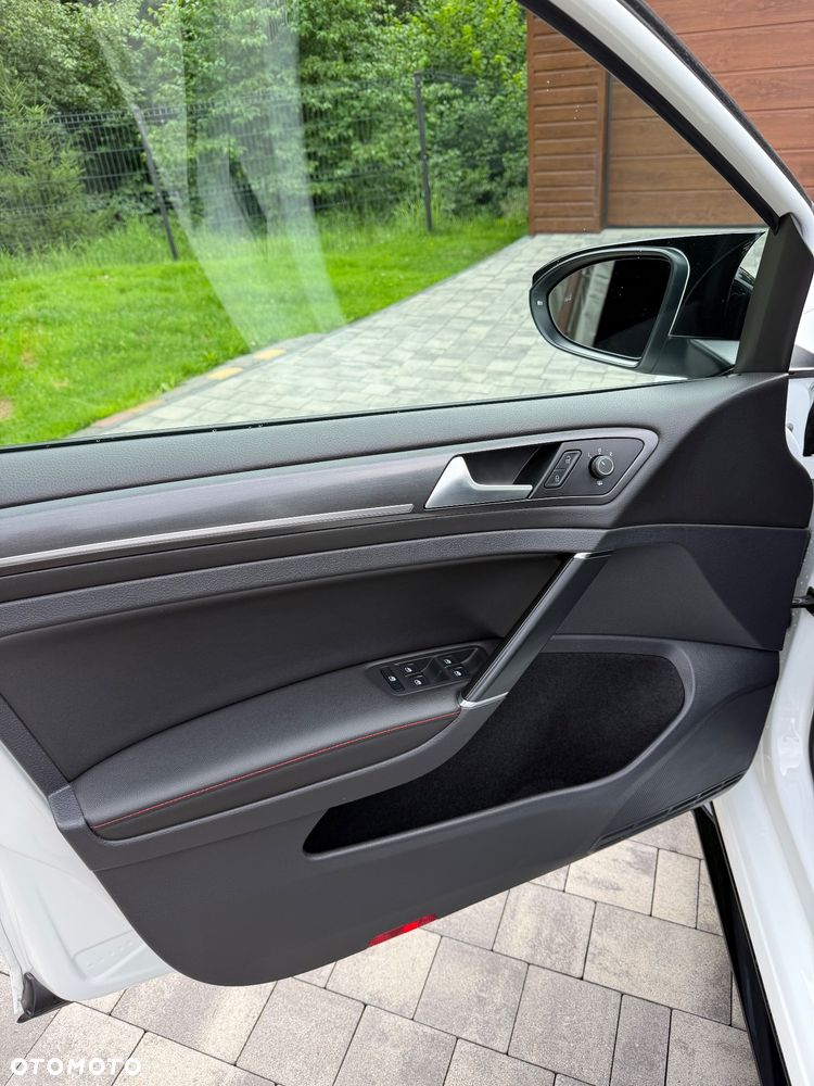 Volkswagen Golf 2.0 TSI BMT GTI Performance - 10
