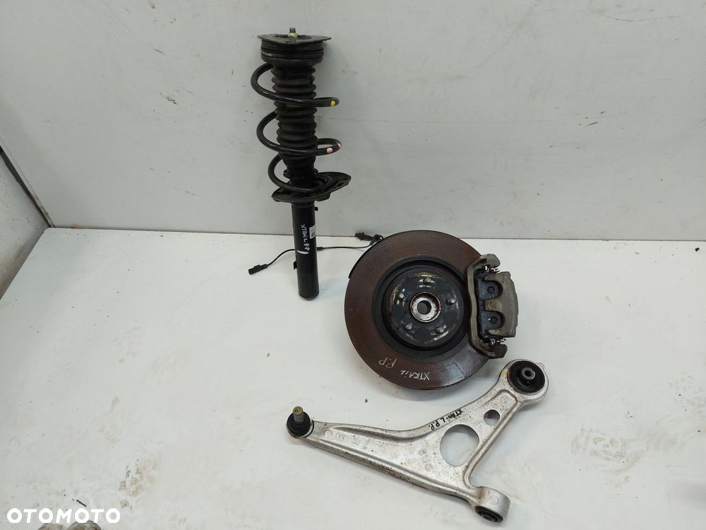 Nissan X-TRAIL T33 IV 2023r 1.5 VC-T Zwrotnica amortyzator wahacz przód prawy komplet - 1