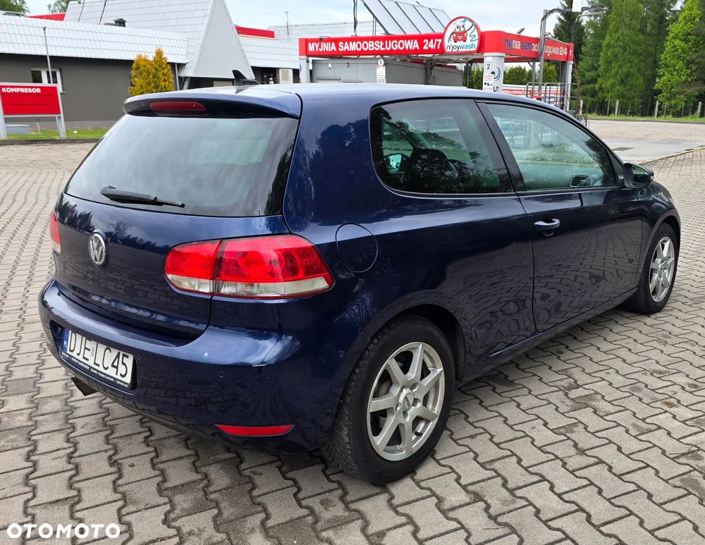 Volkswagen Golf - 4