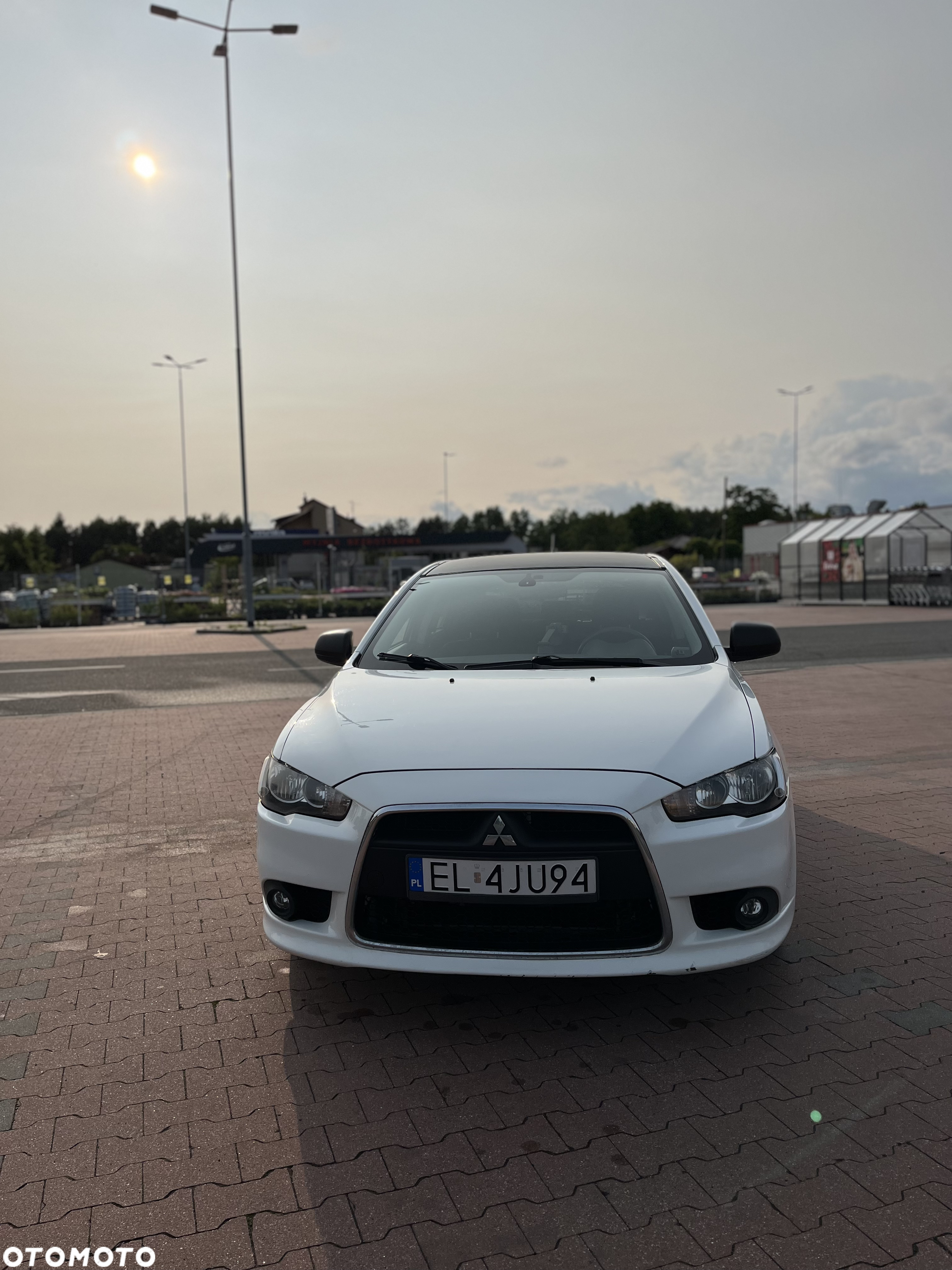 Mitsubishi Lancer - 2