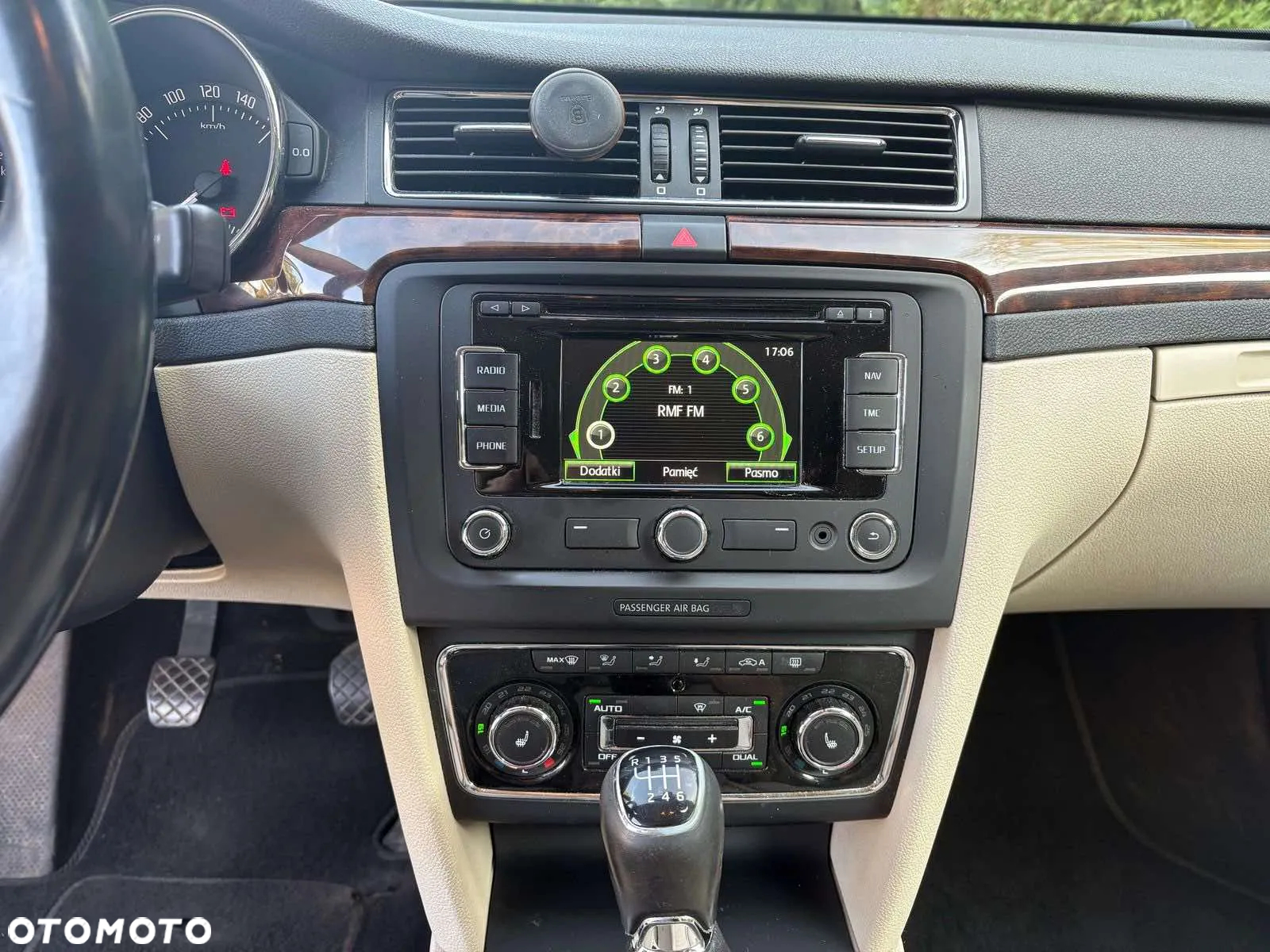 Skoda Superb 2.0 TDI Comfort - 9