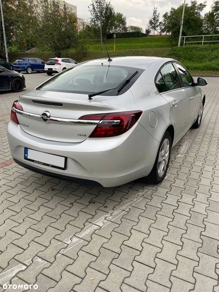 Opel Insignia 2.0 CDTI Cosmo - 3