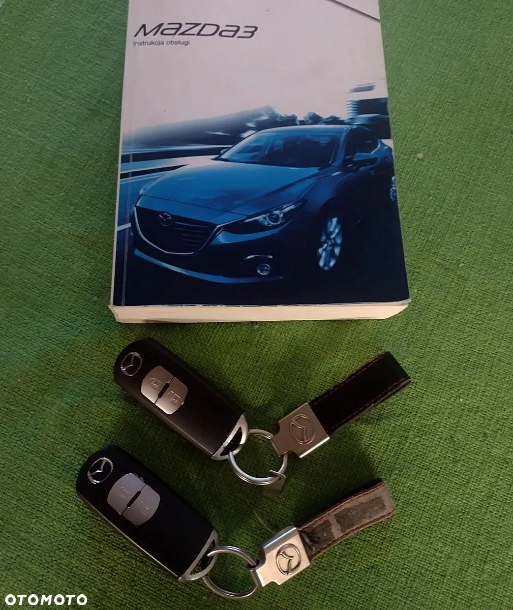 Mazda 3 - 15