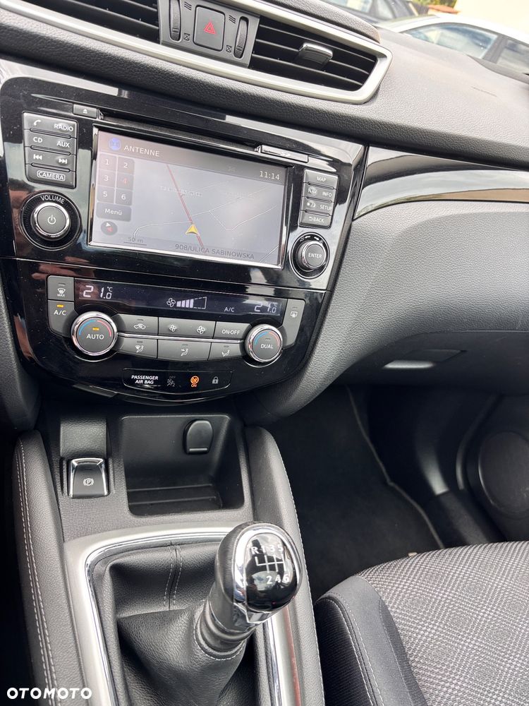 Nissan Qashqai 1.6 DIG-T N-Connecta - 14