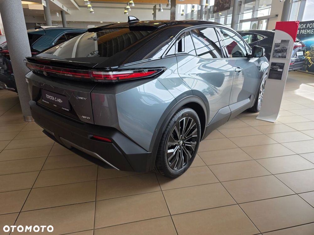 Toyota C-HR+ - 4