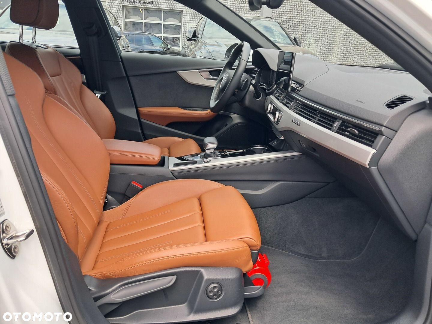 Audi A4 Allroad - 24
