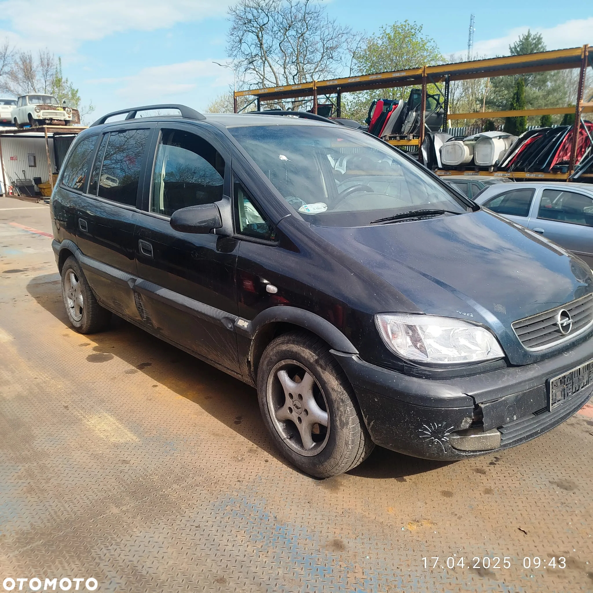 Opel Zafira A na części . - 2