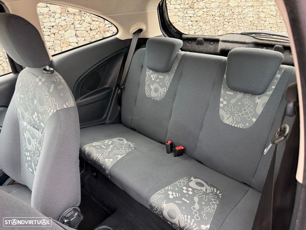 Ford KA 1.2 Trend - 11