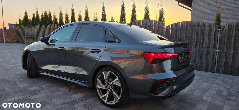 Audi A3 Limousine 35 TFSI S tronic S line - 2