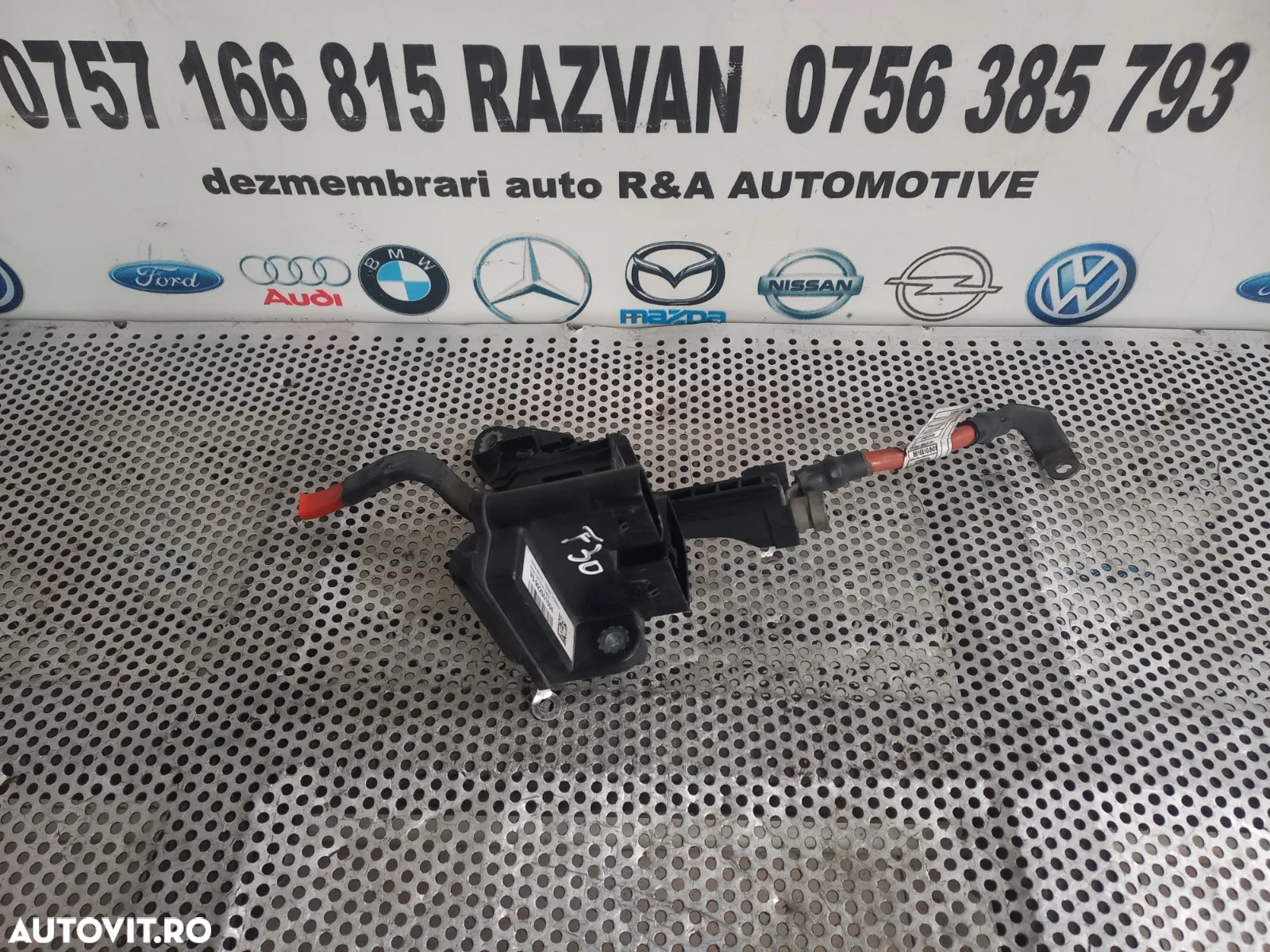 Modul Distribuitor Repartitor Curent Bmw F20 F21 F22 F23 F30 F31 F32 F34 F36 F80 Etc Cod   - Dezmem - 3