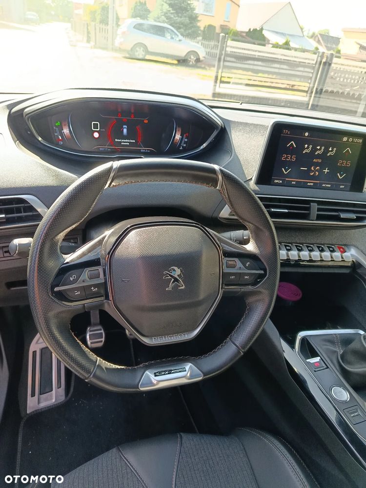 Peugeot 3008 1.5 BlueHDi Allure S&S - 16