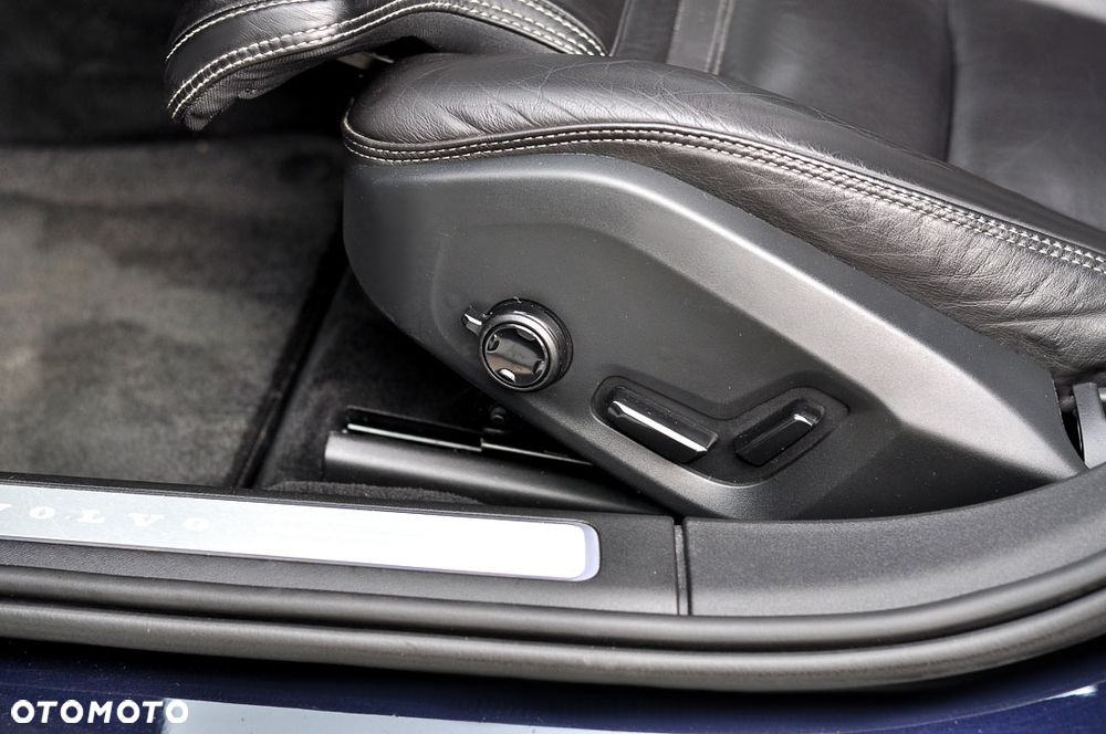 Volvo V90 D4 Geartronic Inscription - 25