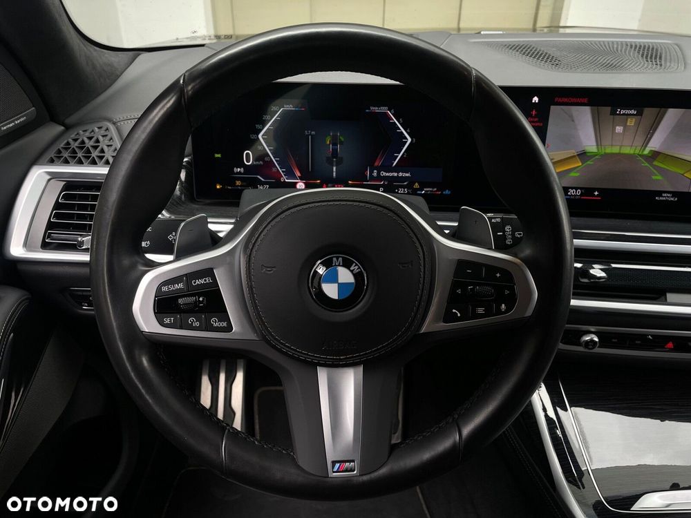 BMW X7 - 16