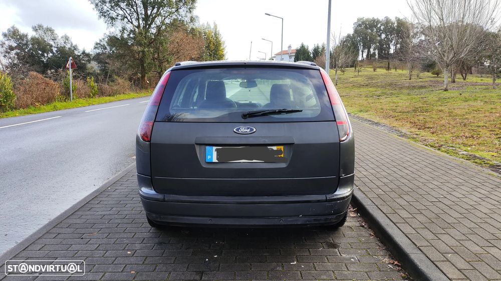 Ford Focus SW 1.6 TDCi Ghia - 9