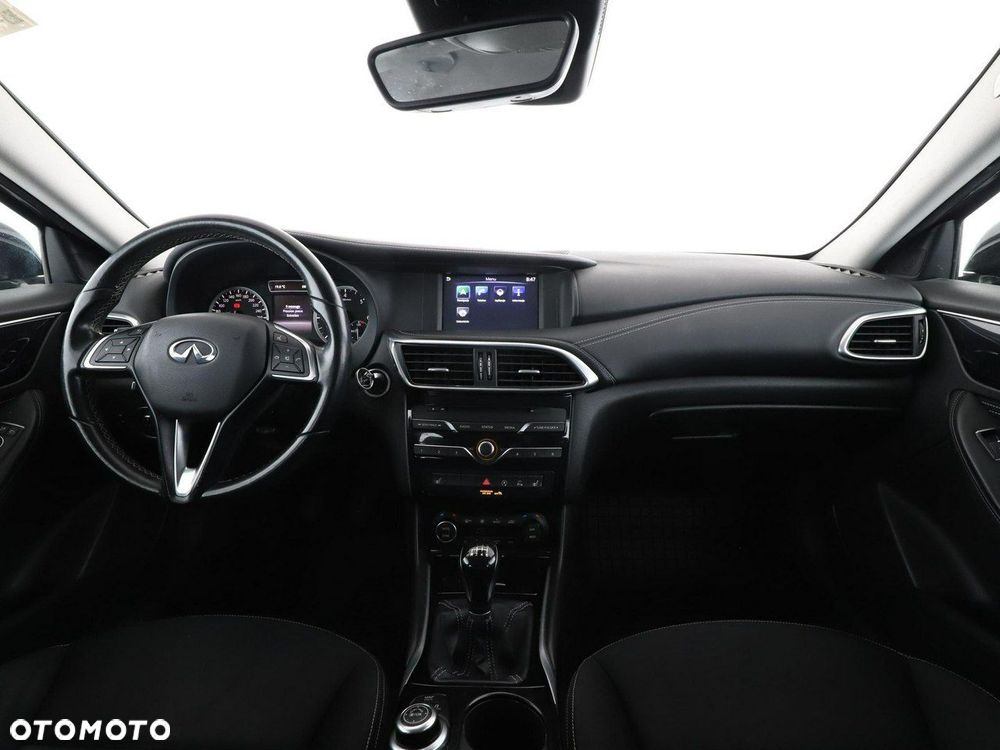 Infiniti Q30 1.5d Premium - 16