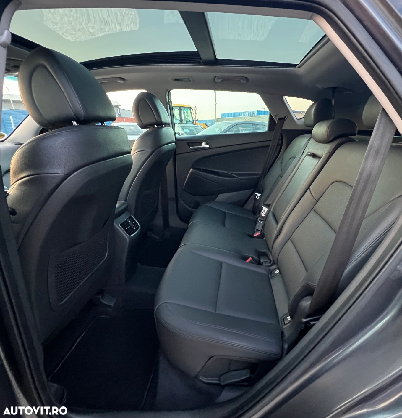 Hyundai Tucson 2.0 CRDI 4WD Automatik Premium - 7