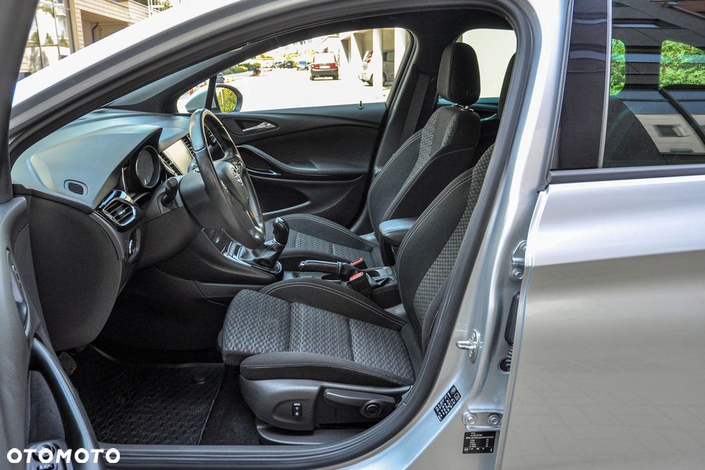 Opel Astra - 7
