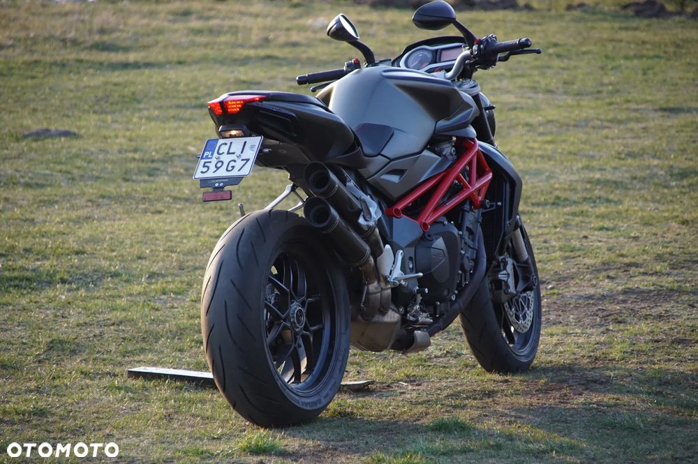 MV AGUSTA Brutale - 32