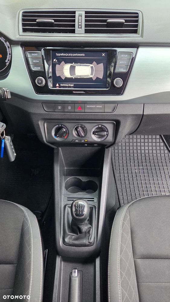 Skoda Fabia 1.0 TSI Ambition - 19