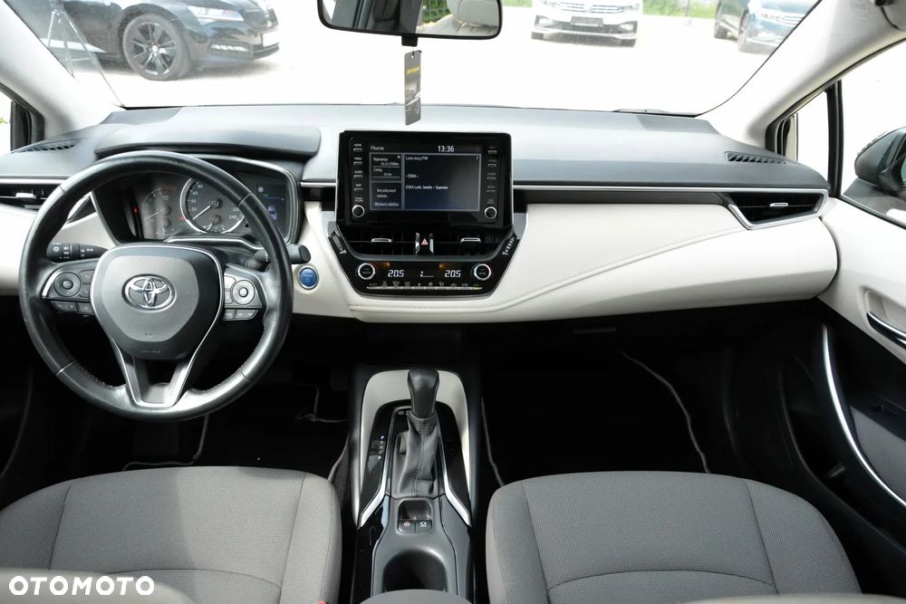 Toyota Corolla 1.8 Hybrid Comfort - 14