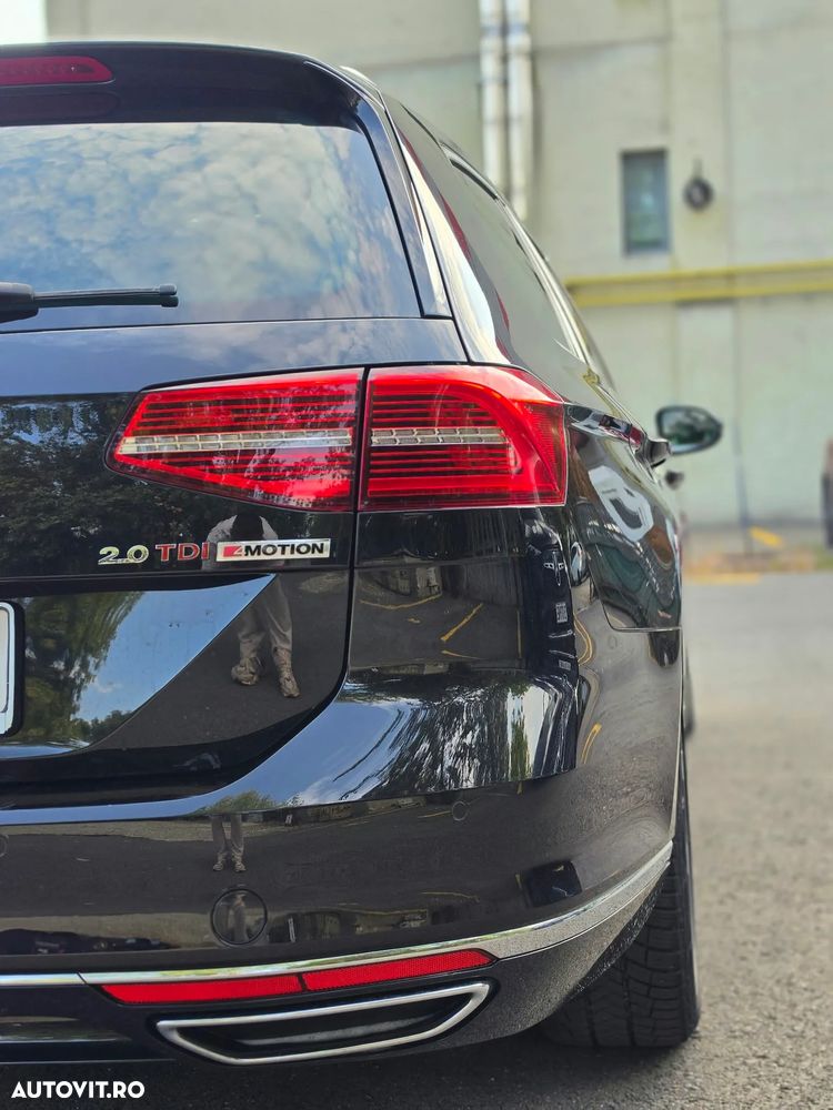 Volkswagen Passat 2.0 TDI DSG 4Motion Highline - 19