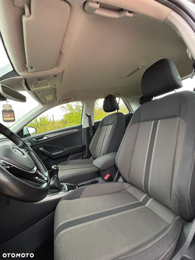 Volkswagen T-Roc 1.5 TSI GPF ACT Premium - 8