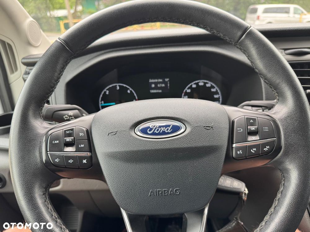 Ford Transit - 17