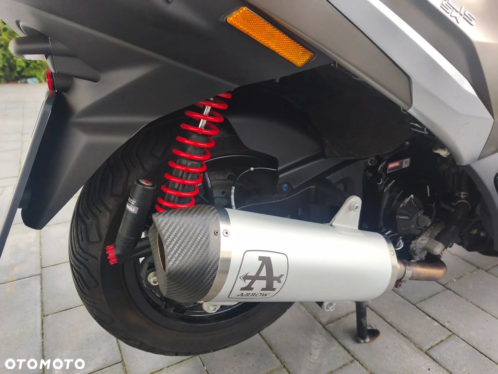 Peugeot Metropolis - 16