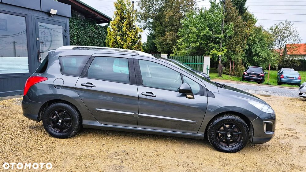 Peugeot 308 1.6 Premium Plus - 10